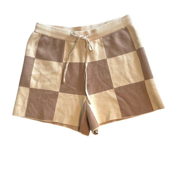 Le Lis Checkerboard Sweater-Knit Shorts Womens Medium Tan Cream Buffalo Plaid - Picture 1 of 7